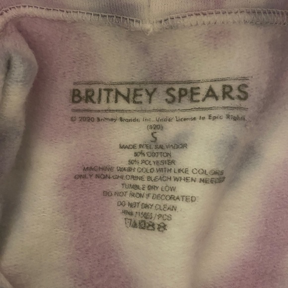 Urban Outfitters Purple Britney Spears Tie-dye Hoodie Sweatshirt Size S UNISEX - Picture 3 of 7